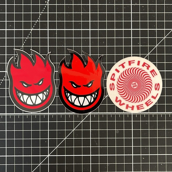 SPITFIRE WHEELS SKATEBOARDING STICKER PACK - Picture 6 of 13
